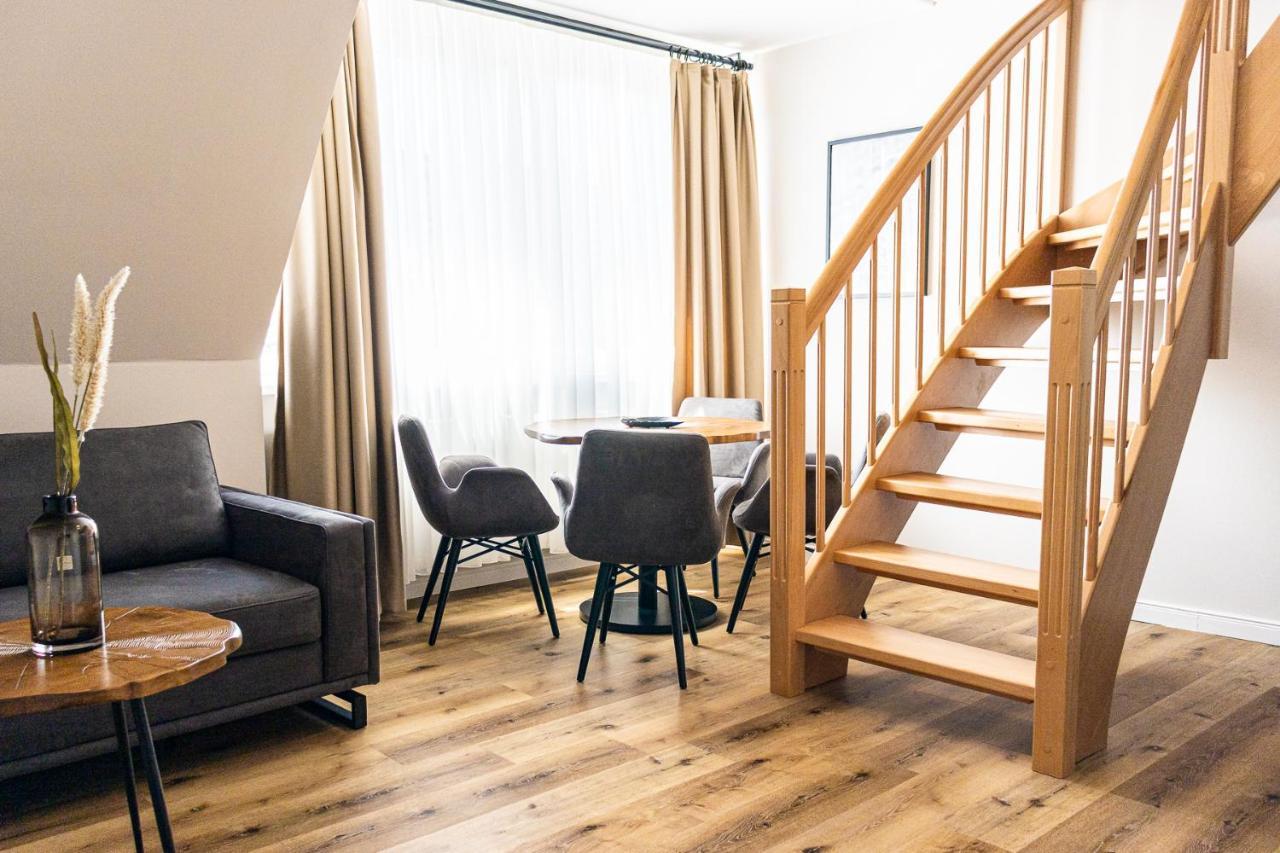 Moderne Maisonette Ferienwohnung Mit Gartenzugang, Nur 7 Gehminuten Zum Strand, Parkplatz & Fahrradunterstellplatz ชาร์บอยท์ซ ภายนอก รูปภาพ